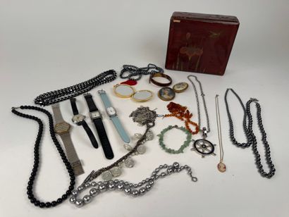 Lot of costume jewelry including necklaces,...