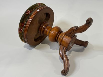 Circular tripod piano stool in molded wood,...