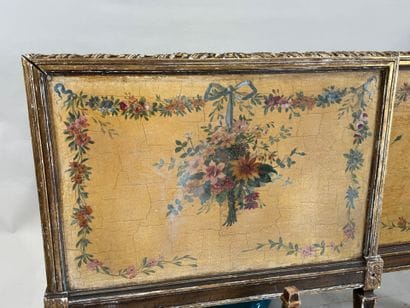 Small bench bed in molded, carved and gilded...