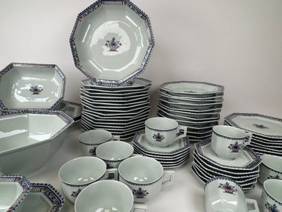 COQUET in Limoges.
Model 