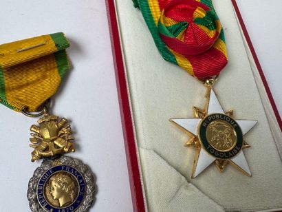 Lot of two medals including 