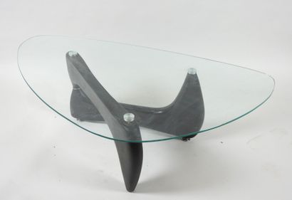 Isamu NOGUCHI (1904-1988), in the taste of.
Coffee...