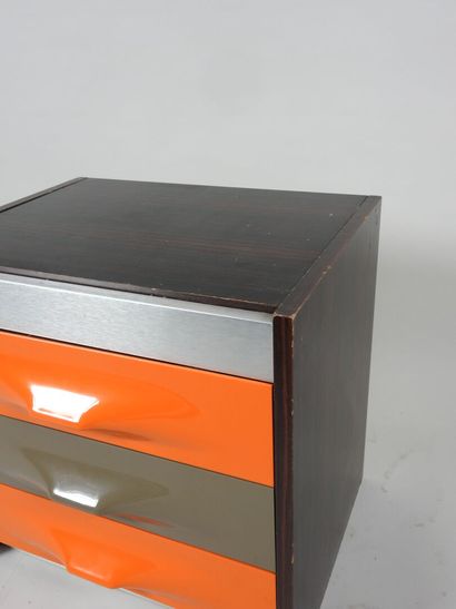 Raymond LOEWY (1893-1986).
Wood imitation...