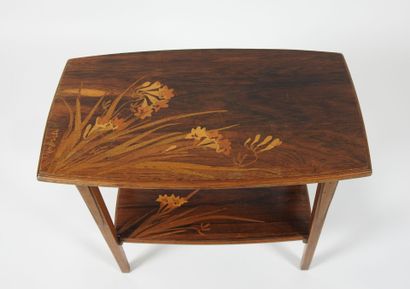 Émile GALLE (1846-1904).
Small flying table...