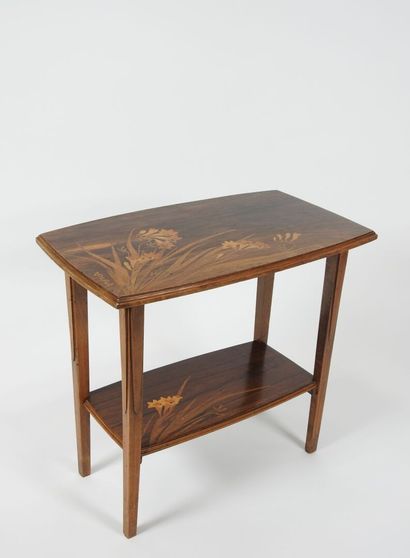 Émile GALLE (1846-1904).
Small flying table...
