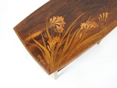 Émile GALLE (1846-1904).
Small flying table...