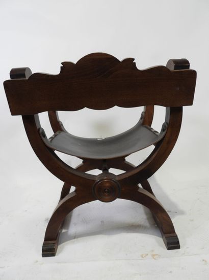 Dagobert armchair in carved oak, the back...