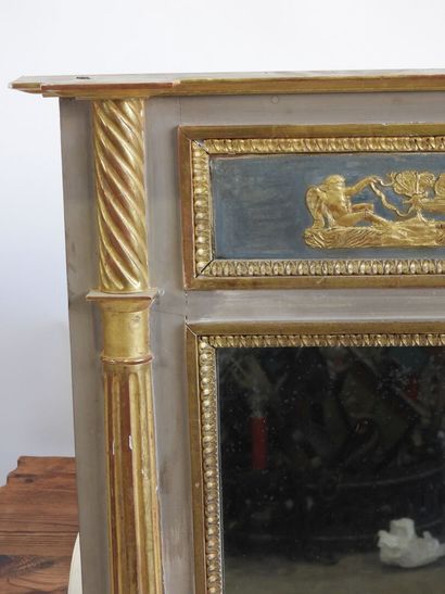 Rectangular mirror in gilded and rechambered...