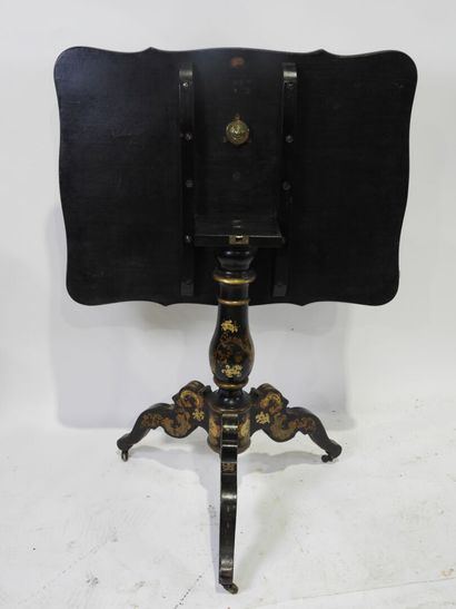 Tripod pedestal table in black lacquered...