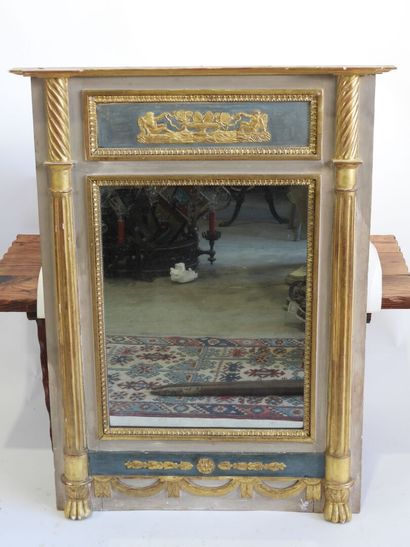 Rectangular mirror in gilded and rechambered...