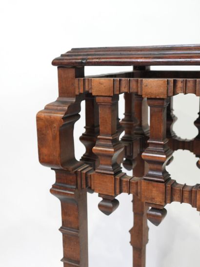CHINA, 20th century. 
Carved and stained...