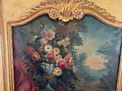 Overmantel mirror in wood and gilded and...