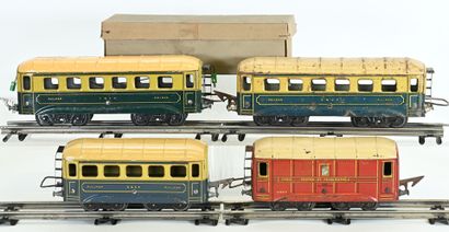 JEP échelle 0, quatre wagons, griffures traces...