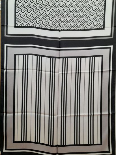 BURBERRY ENGLAND, LONDON.
Silk twill scarf...