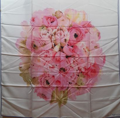 OSCAR DE LA RENTA.
Silk twill square decorated...