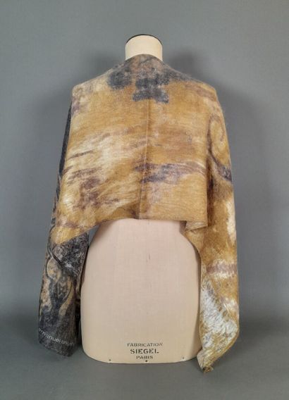 EMMANUEL UNGARO.
Mohair, wool and silk scarf...