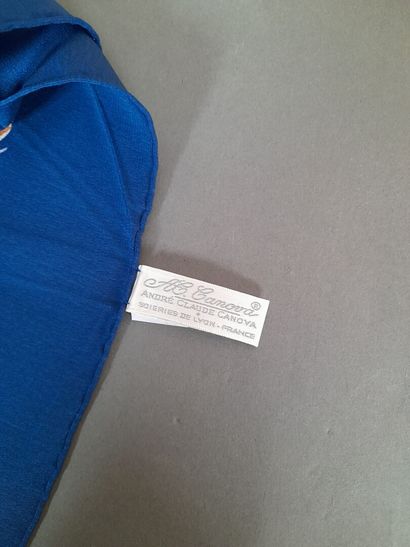 ANDRE CLAUDE CANOVA for GRAND MARNIER.
Silk...