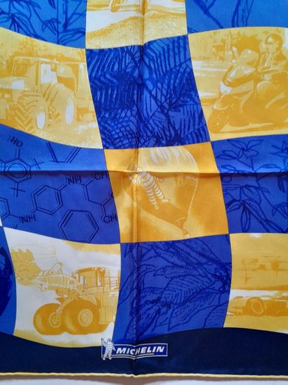 ANDRE CLAUDE CANOVA for MICHELIN.
Silk twill...