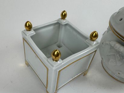 RAYNAUD & Cie in Limoges. 
White and gold...