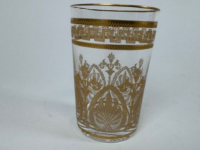 SAINT LOUIS. 
Crystal tumbler decorated with...