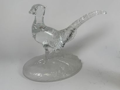 Lot including:
- MURANO, 20th century.
Bird.
Moulded,...