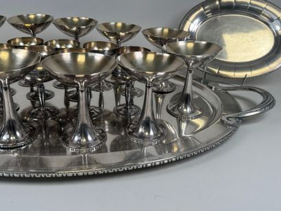 Silver-plated champagne service comprising...