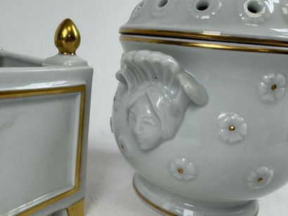 RAYNAUD & Cie in Limoges. 
White and gold...