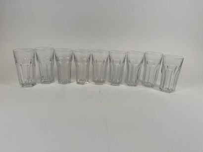 BACCARAT France. 
9 Harcourt cut-crystal...