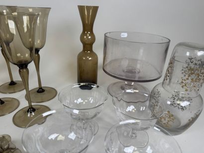 Important lot of glass and crystal, some...