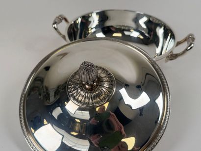 CHRISTOFLE. 
Covered two-handled silver-plated...