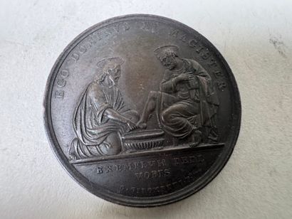 Lot of 9 bronze and silver medals.
19th century.
D....
