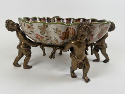 Polychrome ceramic bowl decorated with foliage,...