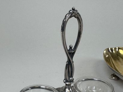 CHRISTOFLE .
Silver-plated butter dish and...