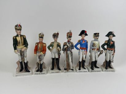 Collection of 7 polychrome and gold porcelain...