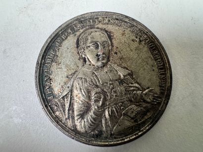 Lot of 9 bronze and silver medals.
19th century.
D....