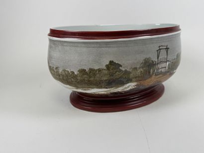 LUNEVILLE.
Large polychrome porcelain jardinière...