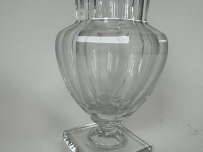 BACCARAT Crystal Museum (1821-1840).
Crystal...