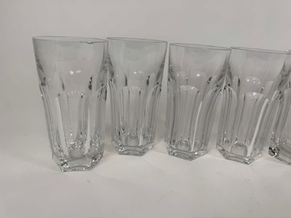 BACCARAT France. 
9 Harcourt cut-crystal...