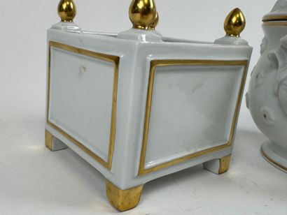 RAYNAUD & Cie in Limoges. 
White and gold...