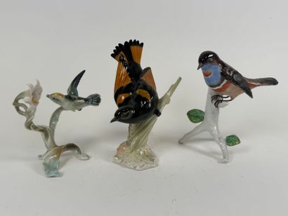 MUSTSCHENREUTHER and others.
Three polychrome...