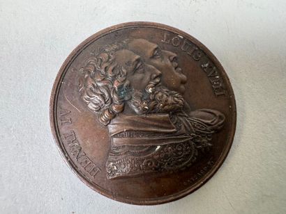 Lot of 5 bronze medals.
19th century.
D....