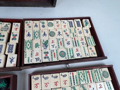 ASIA, 20th century.
Mah-jong game in wood...