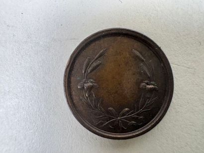 Lot of 10 medals in bronze or metal.
19th...