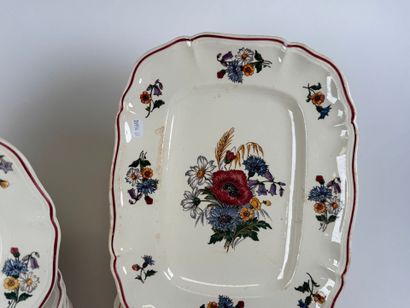 SARREGUEMINES.
Agreste model.
Part of a polychrome...