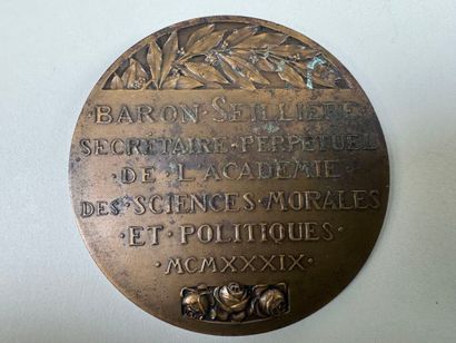 Lot of 5 bronze medals.
19th century.
D....