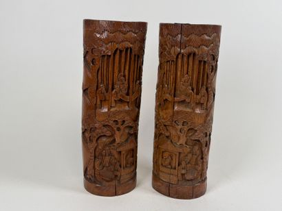 CHINA, 20th century.
Pair of bamboo pots...