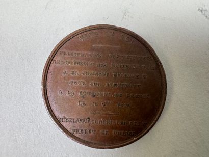 Lot of 5 bronze medals.
19th century.
D....