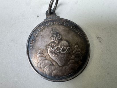 Lot of 9 bronze and silver medals.
19th century.
D....