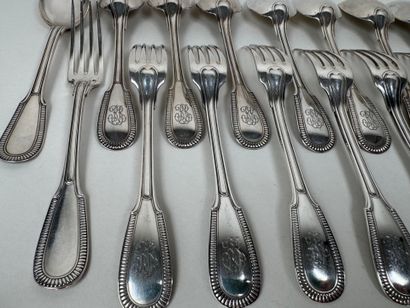 Ménagère en argent modèle à petits godrons,...