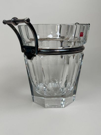 BACCARAT.
Modèle Harcourt.
Seau à champagne...